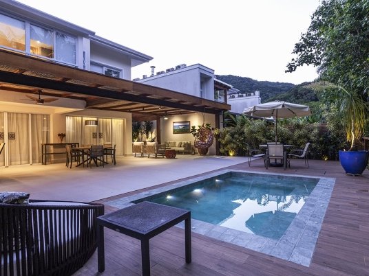 Projeto Área Externa com Piscina